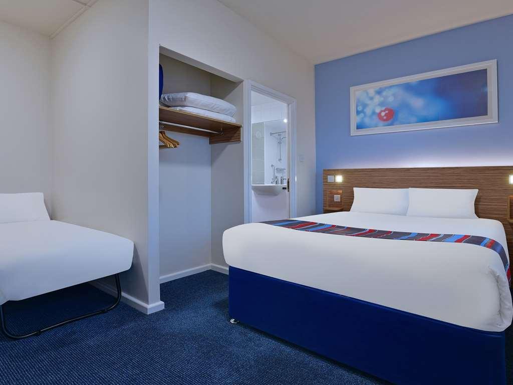 Travelodge Leeds Central Vicar Lane Zimmer foto